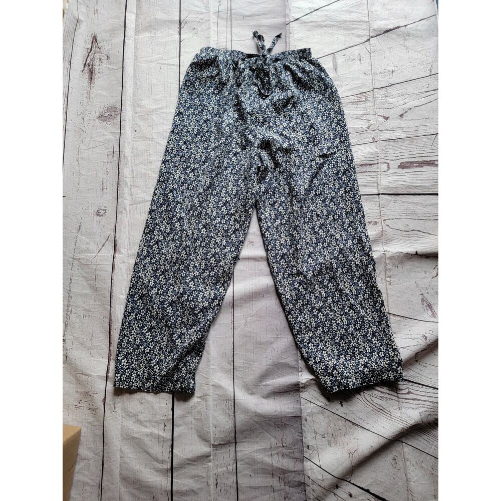Laura Tyler Women Capri Pant Size M Blue Floral Pattern Drawstring